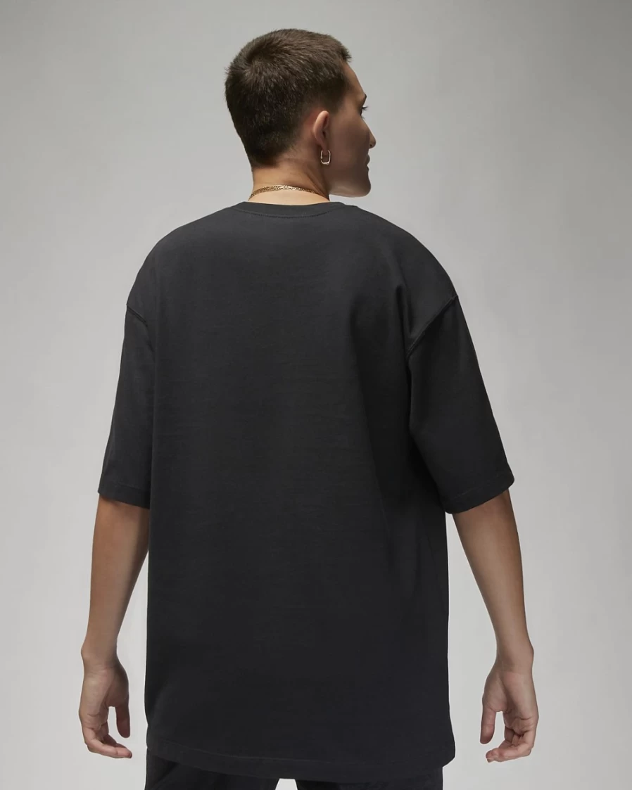 Nike Jordan Flight Women's Oversized T-Shirt - Black & Varsity Red Casual Tee