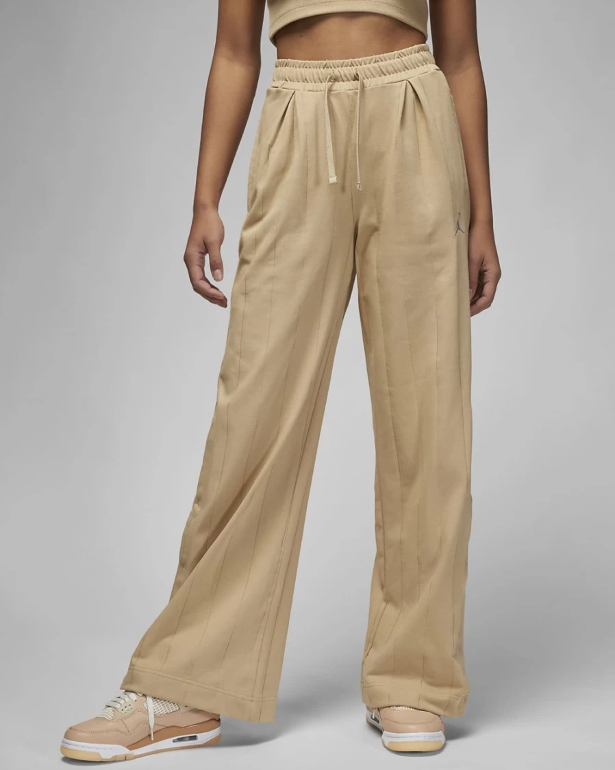 Nike Women's Desert Knit Pants - Comfortable & Stylish Casual Wear